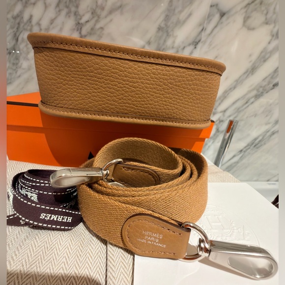 Hermes MiNi Evelyne Leather Crossbody, Shoulder Women's Bag, BNIB - Picture 11 of 13